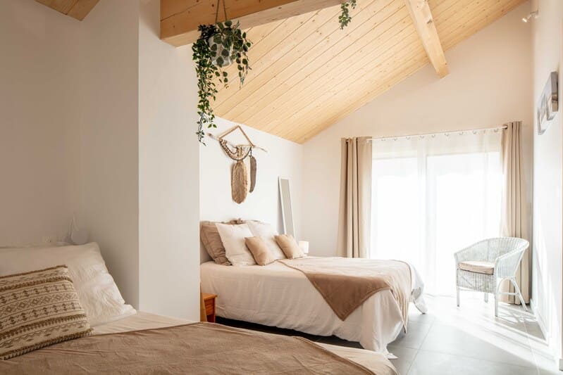 Ted Surf House Alquila un albergue y una bicicleta
